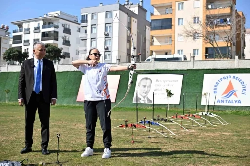 Muratpaşa’da hedef yeni Mete Gazoz’lar yetiştirmek
