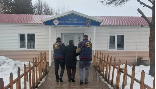 Muş&rsquo;ta 1 yıl 6 ay kesinleşmiş hapis cezası ile aranan firari yakalandı
