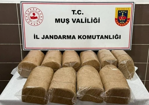Muş&rsquo;ta 50 kilo ka&ccedil;ak t&uuml;t&uuml;n ele ge&ccedil;irildi
