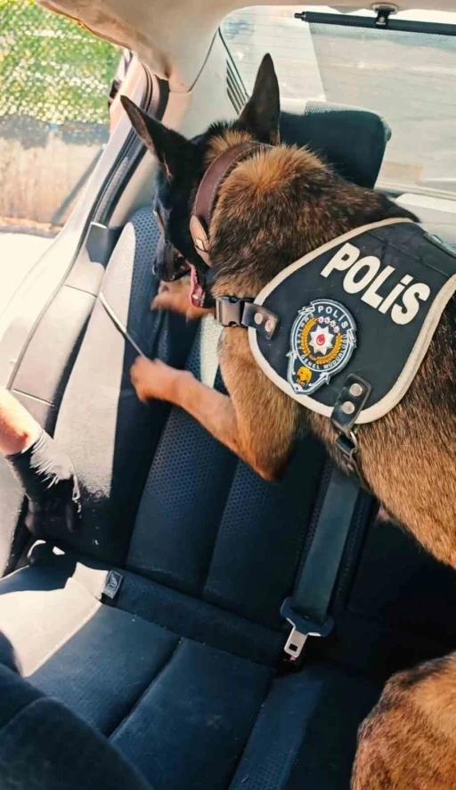 Muş&rsquo;ta 60 kilogram uyuşturucu ele ge&ccedil;irildi
