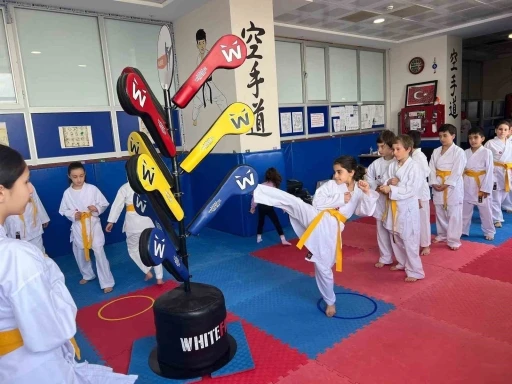 Muş’ta karate kursuna yoğun ilgi
