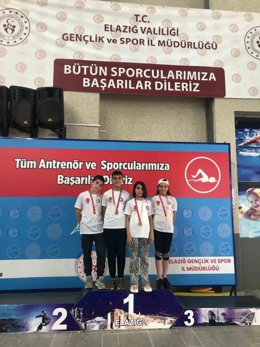 Muşlu yüzücüler Türkiye finallerine yükseldi
