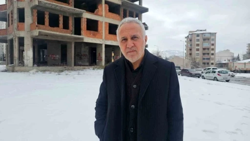 M&uuml;teahhit mağduriyetlerine &rsquo;tek ruhsat&rsquo; &ouml;nerisi
