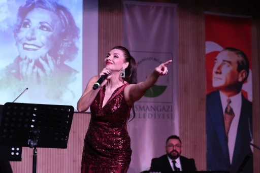 M&uuml;zeyyen Senar Osmangazi&rsquo;de şarkılarla anıldı
