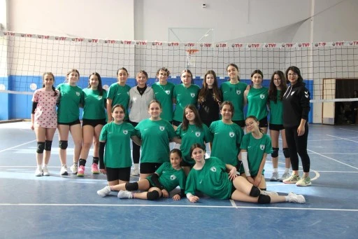 MUĞLASPOR VOLEYBOLDA ALTYAPI ATAĞI