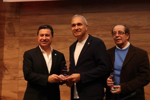 DEMOKRASİ KAVRAMI MUĞLA'DA HER YÖNÜYLE ELE ALINDI