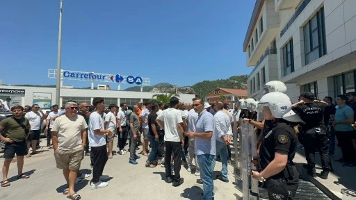 MARMARİS KAPALI &Ccedil;ARŞI ESNAFINDAN PROTESTO 