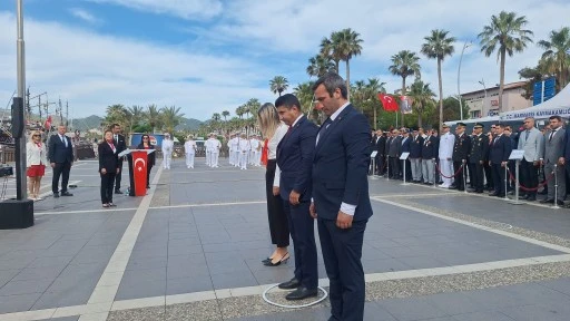 19 MAYIS COŞKUSU &Ccedil;ELENK SUNUMU İLE BAŞLADI