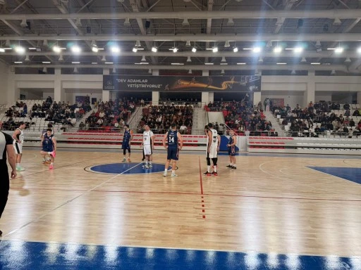 AVRUPA STANDARTLARINDAKİ MARMARİS SPOR SALONU HİZMETE A&Ccedil;ILDI