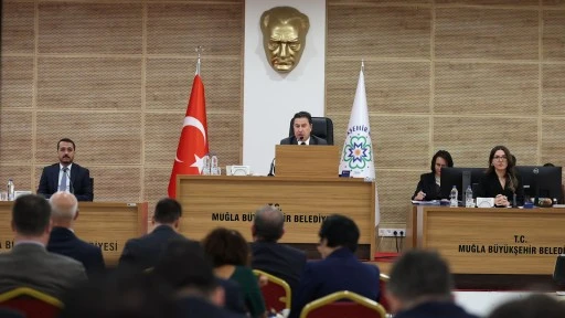 MARMARİS KENT KONSEYİ, MUĞLA BÜYÜKŞEHİR BELEDİYE MECLİSİ TOPLANTISINA KATILDI