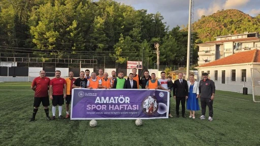 AMATÖR SPOR HAFTASI’NDA DOSTLUK MAÇIYLA RENKLİ ANLAR YAŞANDI