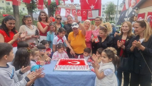 Siteler Mahallesi muhtarlığında  23 Nisan coşkusu