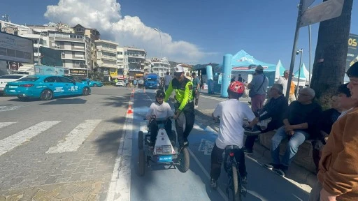 JANDARMA TRAFİKTEN MİNİKLERE G&Uuml;VENLİ S&Uuml;R&Uuml;Ş EĞİTİMİ&nbsp;