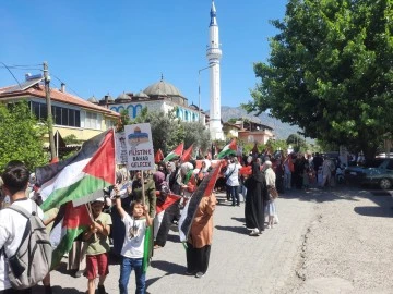 KÖYCEĞİZ’DE FİLİSTİN’E DESTEK YÜRÜYÜŞÜ YAPILDI