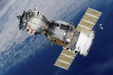 ISS'TE HAVA KAÇAĞI TESPİT EDİLDİ