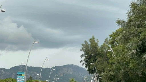 MARMARİS’TE HAVA BUGÜN SAĞANAK YAĞIŞLI