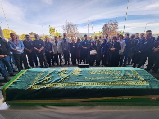 MUĞLA EĞİTİM ARAŞTIRMA HASTANESİ PERSONELİ EKREM ŞABABOĞLU, DUALARLA SON YOLCULUĞUNA UĞURLANDI