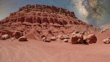 MARS'TA ANTİK GÖLÜN VARLIĞINI DOĞRULANDI