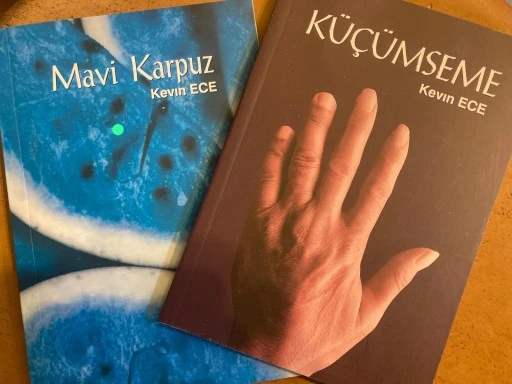 KISA METİNLERİN UZUN ETKİSİ: &ldquo;Mavi Karpuz&rdquo; ve &ldquo;K&uuml;&ccedil;&uuml;mseme&rdquo;