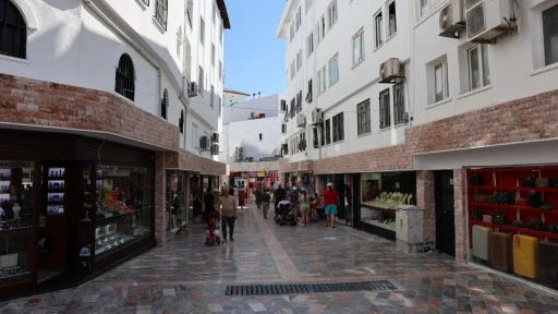 MARMARİS &Ccedil;ARŞISI MODERN G&Ouml;R&Uuml;N&Uuml;M KAZANDI