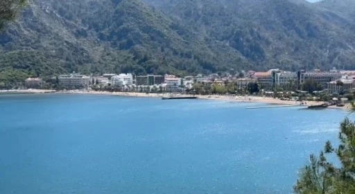 Marmaris bugün güneşli havaya uyandı 
