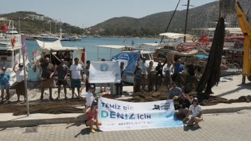 DÜNYA OKYANUS GÜNÜ’NDE DATÇA’DA KARA VE SUALTI TEMİZLİĞİ