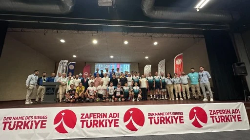 MARMARİS&rsquo;TE 15 TEMMUZ ŞEHİTLERİ ANMA PROGRAMI BİSİKLET YARIŞI İLE BAŞLADI