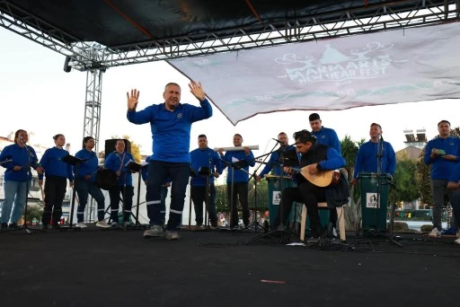 SAHNE TEMİZLİK EMEK&Ccedil;İLERİNİN&nbsp;