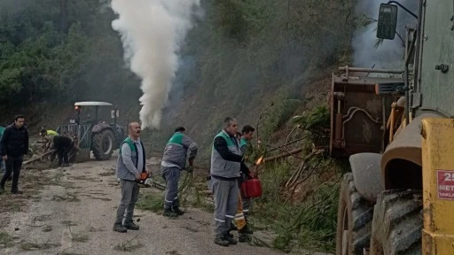 MARMARİS ORMAN EKİPLERİNDEN&nbsp; YANGINA KARŞI &Ccedil;ALIŞMALAR DEVAM EDİYOR