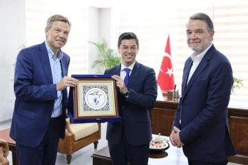 HOLLANDALI BÜYÜKELÇİ’DEN HAYIRLI OLSUN ZİYARETİ