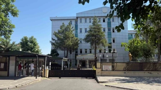 Narin G&uuml;ran cinayetinde 15 kişinin yargılandığı dava 1 Ekim&rsquo;e ertelendi

