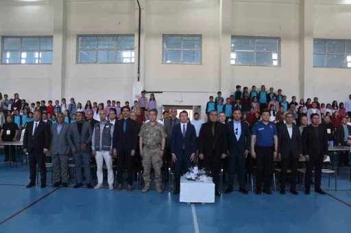Narman&rsquo;da eğitsel bahar şenliği
