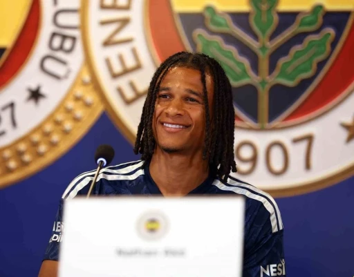 Nathan Ake: "En &ouml;nemlisi negatif durumda bile pozitif kalmak"
