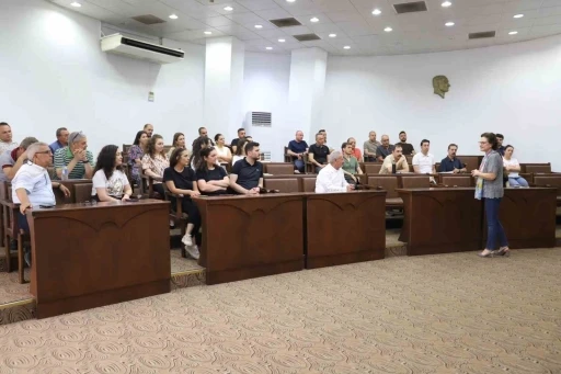 Nazilli Belediyesi hizmet i&ccedil;i eğitimlerine devam ediyor
