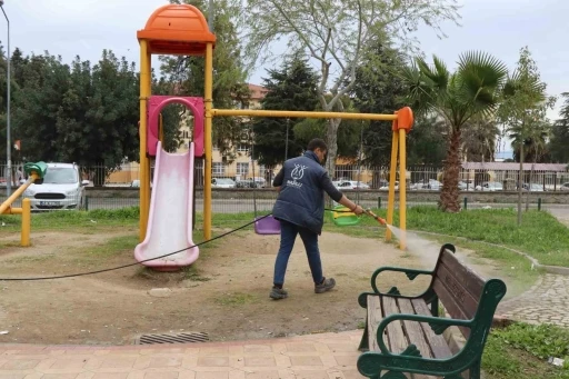 Nazilli Belediyesi’nden parklarda yaz hazırlığı
