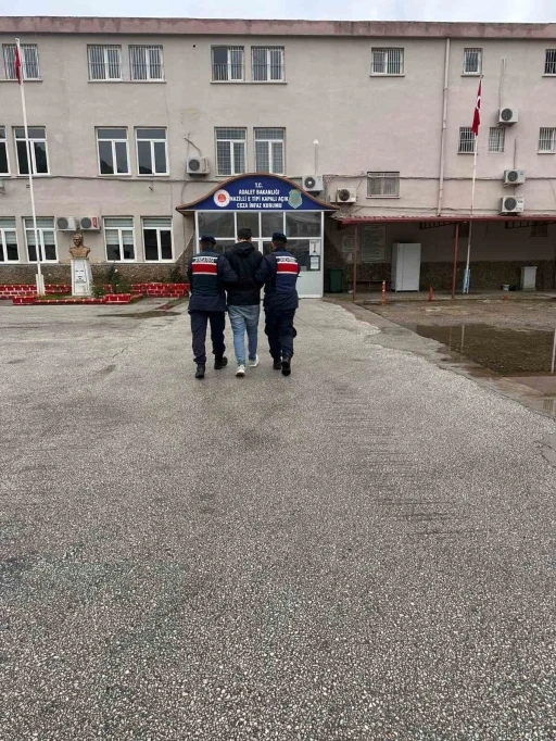 Nazilli&rsquo;de 14 yıl 6 ay hapis cezası bulunan h&uuml;k&uuml;ml&uuml; yakalandı
