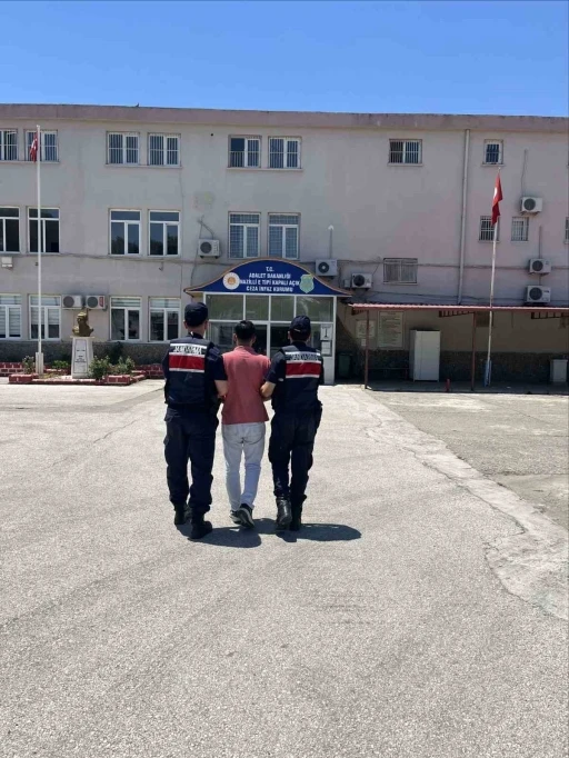Nazilli&rsquo;de 5 yıl 4 ay hapis cezasıyla aranan h&uuml;k&uuml;ml&uuml; yakalandı
