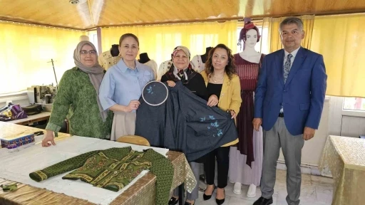 Nazilli&rsquo;de halk eğitimin kursları yoğun ilgi g&ouml;r&uuml;yor
