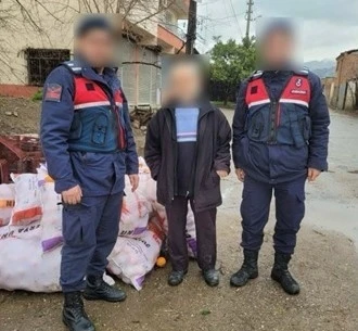Nazilli&rsquo;de portakal hırsızı yakalandı
