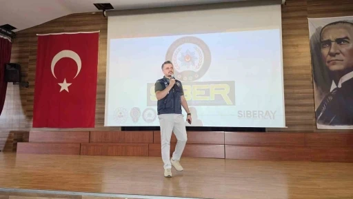 Nazilli&rsquo;de siber g&uuml;venlik bilgilendirme semineri d&uuml;zenlendi
