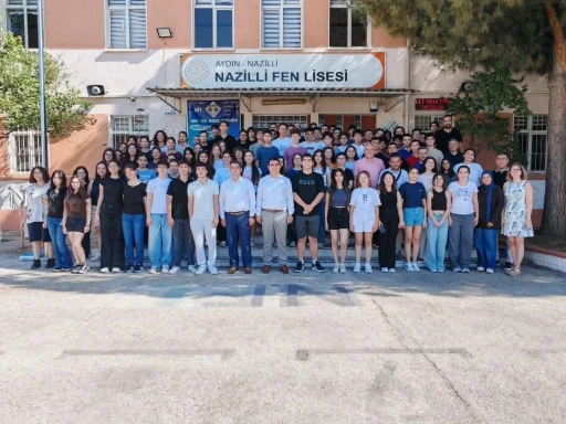 Nazilli Milli Eğitim Müdürü Şimşek, DYK kurslarındaki öğrencilerle buluştu
