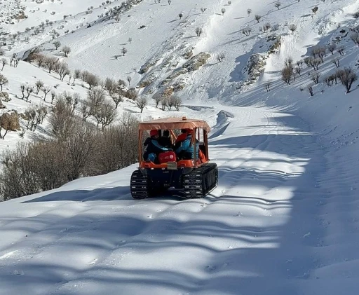Nemrut Dağı eteklerinde hasta kurtarma operasyonu
