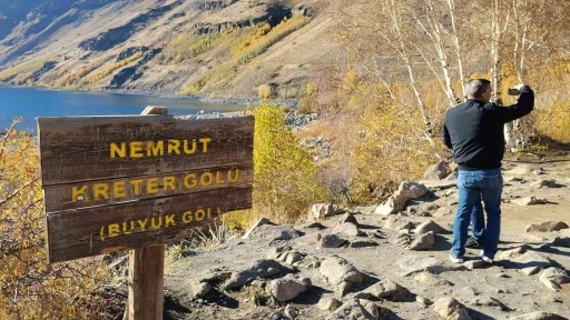 Nemrut Kalderası sezonun son ziyaretçilerini ağırlıyor