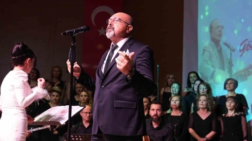 Neşet Ertaş Keçiören’de türkülerle anıldı
