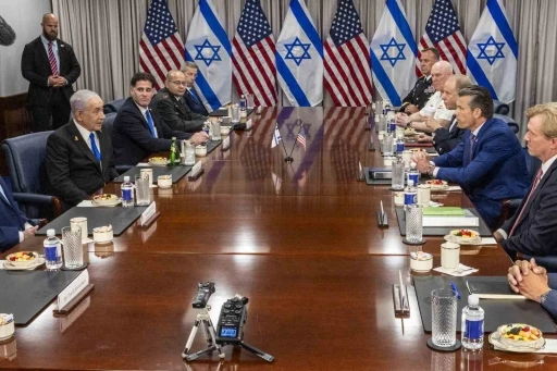 Netanyahu, ABD Savunma Bakanı Hegseth ile bir araya geldi
