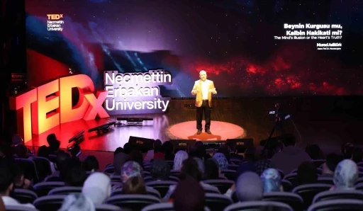 NE&Uuml;&rsquo;de TEDx: İlham veren deneyimler paylaşıldı
