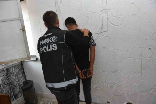 Nevşehir’de helikopter destekli narkotik operasyonu: 61 gözaltı
