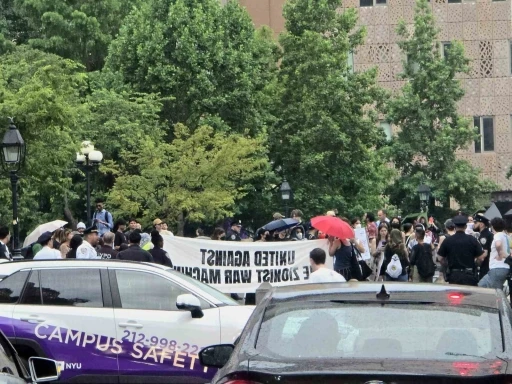 New York’ta Trump ve Netanyahu karşıtı protesto: &quot;Özgür Filistin, Özgür İran&quot;
