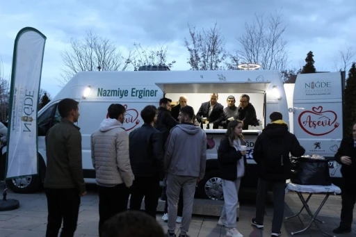 Niğde Belediyesi’nden öğrencilere çorba ikramı
