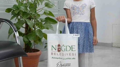 Niğde Belediyesi’nden öğrencilere eğitim desteği
